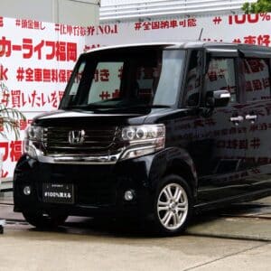 N-BOX　カスタム　G　Lパッケージ