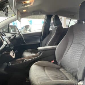 PRIUS     プリウス　Ｓ　セーフティセンスパッケージ
