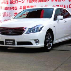 CROWN　クラウン　ハイブリッド　Gパッケージ