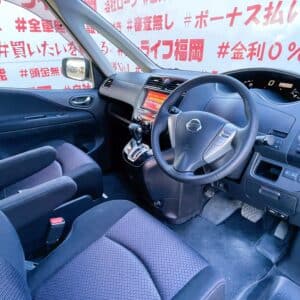SERENA　セレナ　ハイウェイスター　Ｖセレクション【特別仕様車グレード】