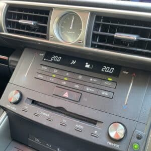 LEXUS　レクサス　ＩＳ３００ｈ