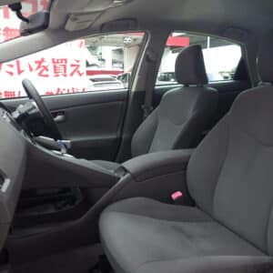 PRIUS プリウス Ｓ