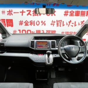 STEPWGN　ステップワゴン　スパーダZ