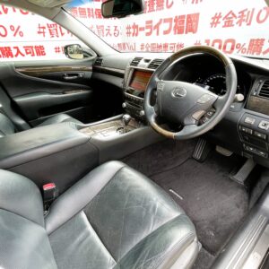 LEXUS　レクサス　LS460　バージョンSZ＂中期型＂【カスタム】