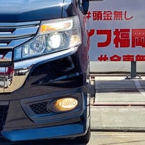 STEPWGN　ステップワゴン　スパーダZ　クールスピリット【後期型】【カスタム】【総合評価優良車】