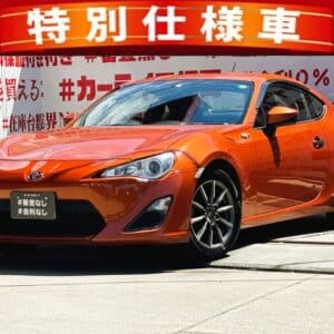 TOYOTA　８６　レーシング【特別仕様車】