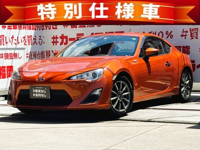 TOYOTA　８６　レーシング【特別仕様車】