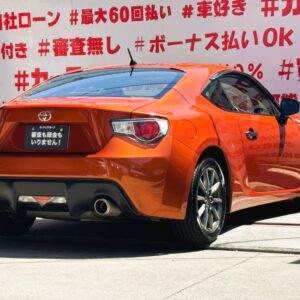 TOYOTA　８６　レーシング【特別仕様車】