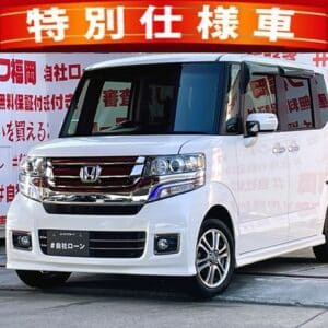 N-BOX　カスタムG　ＳＳパッケージ＂後期型＂【特別仕様車グレード】