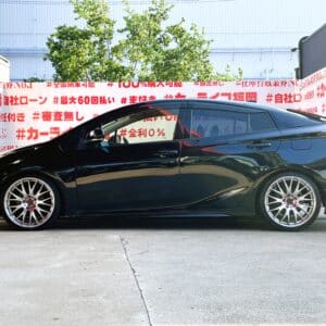 PRIUS プリウス　Sツーリングセレクション【カスタム】