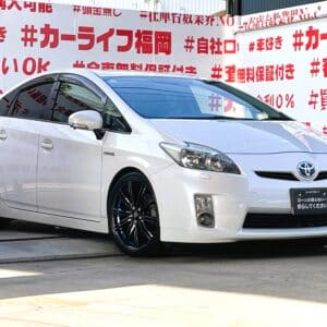 PRIUS　プリウス　Gツーリングセレクション【総合評価優良車】【カスタム】