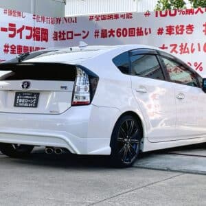 PRIUS　プリウス　Gツーリングセレクション【総合評価優良車】【カスタム】