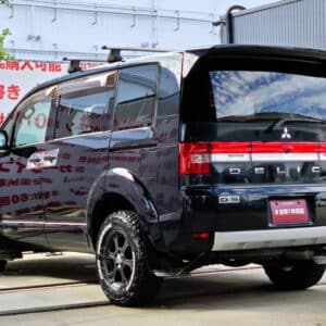 DELICA　デリカ D5　Gプレミアム　4WD　【カスタム】