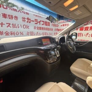 ELGRAND　エルグランド　２５０ハイウェイスター　アーバンクロム【特別仕様車グレード】