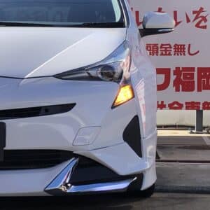 PRIUS プリウス　S【カスタム】