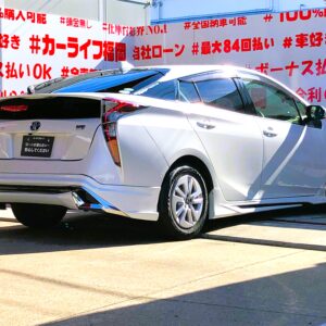 PRIUS プリウス　S【カスタム】