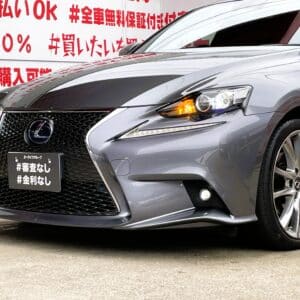 LEXUS　レクサス　IS300h　Fスポーツ　【カスタム】