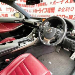 LEXUS　レクサス　IS300h　Fスポーツ　【カスタム】