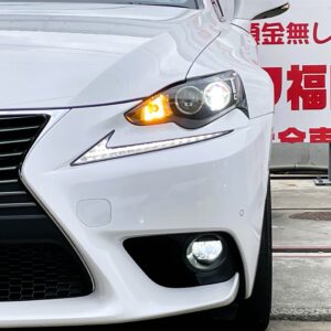 LEXUS　レクサス　IS300ｈ　＂ハイブリッド車＂【総合評価優良車】