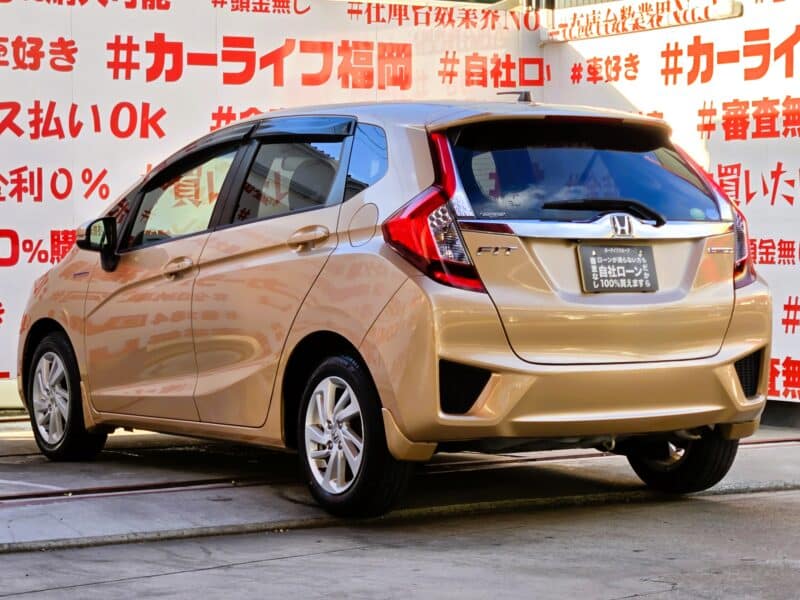 FIT フィット HV Lパッケージ