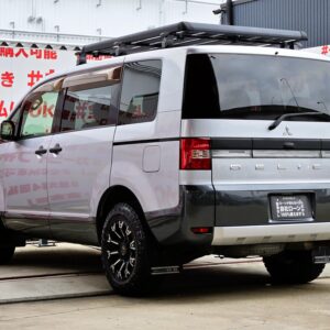 DELICA　デリカD5　シャモニー　【カスタム】【特別仕様車】