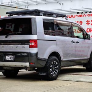 DELICA　デリカD5　シャモニー　【カスタム】【特別仕様車】