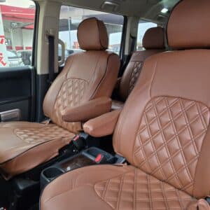 DELICA　デリカD5　シャモニー　【カスタム】【特別仕様車】