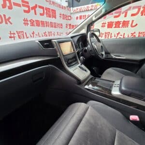 VELLFIRE　ヴェルファイアHV　ZR 4WD【後期型】【４WD】【カスタム】【総合評価優良車】