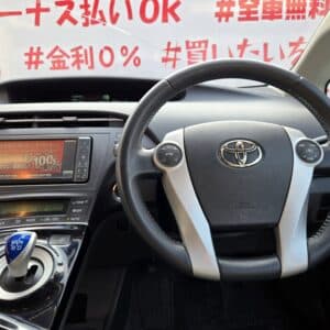 PRIUS　プリウス　Sツーリングセレクション　【カスタム】【総合評価優良車】