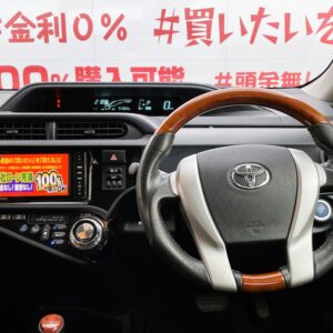 AQUA　アクア　G【総合評価優良車】【カスタム】