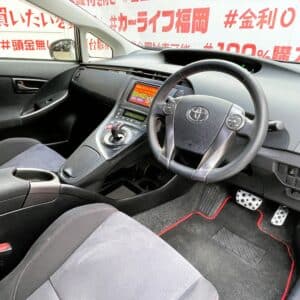 PRIUS　プリウス　Sツーリングセレクション　G’ｓ【特別仕様車】【カスタム】