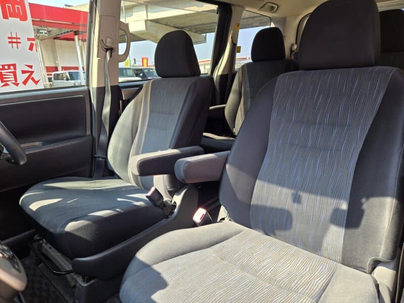 VOXY ヴォクシー ZS 煌【後期型】【カスタム】【特別仕様車】【総合評価優良車】