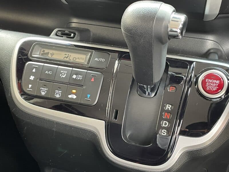 N-BOX カスタム Gターボ Aパッケージ