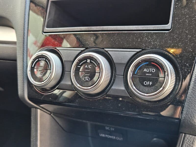 IMPREZA インプレッサスポーツ 1.6i-S 【後期型】