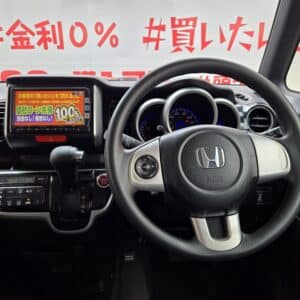 N-BOX　カスタム　G　Lパッケージ