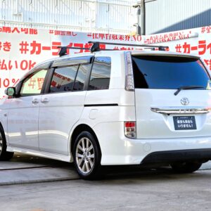 ISIS　アイシス　プラタナVセレクション ホワイトインテリアパッケージ　【特別仕様車】