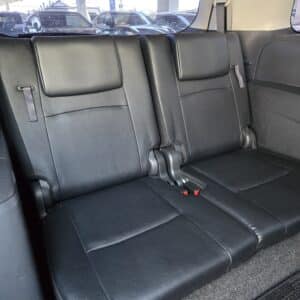 ISIS　アイシス　プラタナVセレクション ホワイトインテリアパッケージ　【特別仕様車】