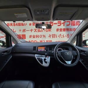 ISIS　アイシス　プラタナVセレクション ホワイトインテリアパッケージ　【特別仕様車】