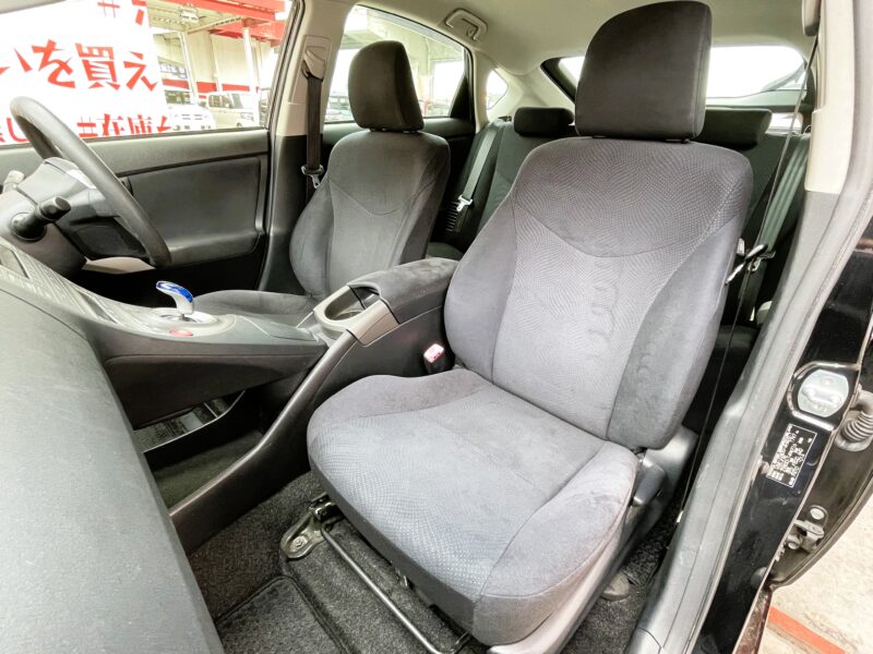 PRIUS プリウス Sツーリングセレクション【後期型】