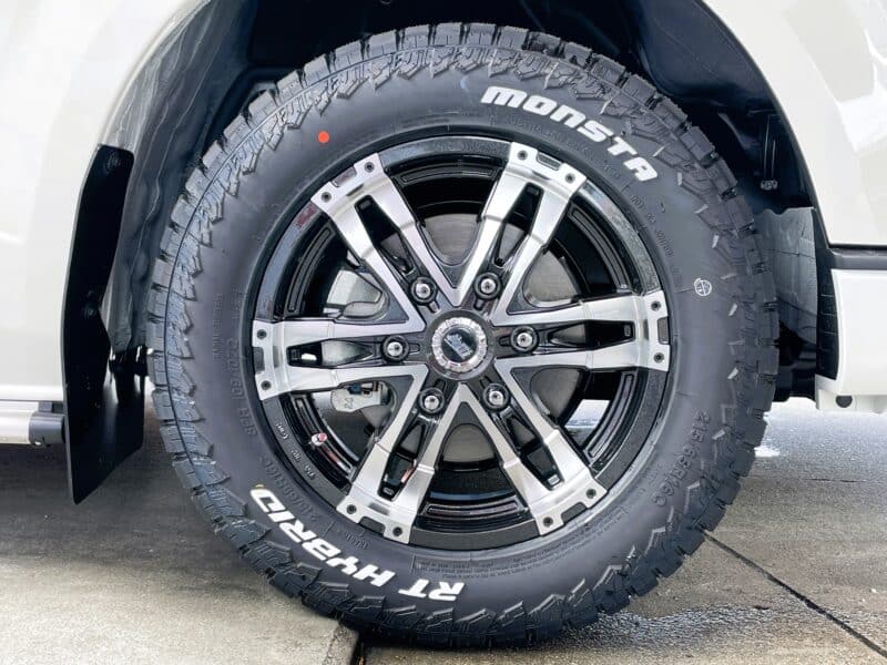 HIACE ハイエースバン DX GLパッケージ仕様車"GR"