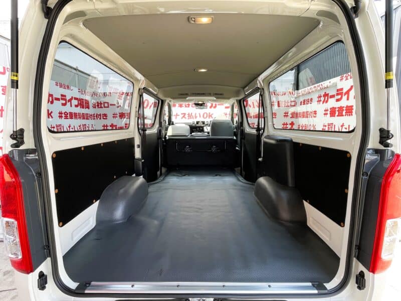 HIACE ハイエースバン DX GLパッケージ仕様車"GR"