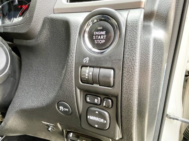 EXIGA エクシーガ クロスオーバー7 2.5i アイサイト【4WD】