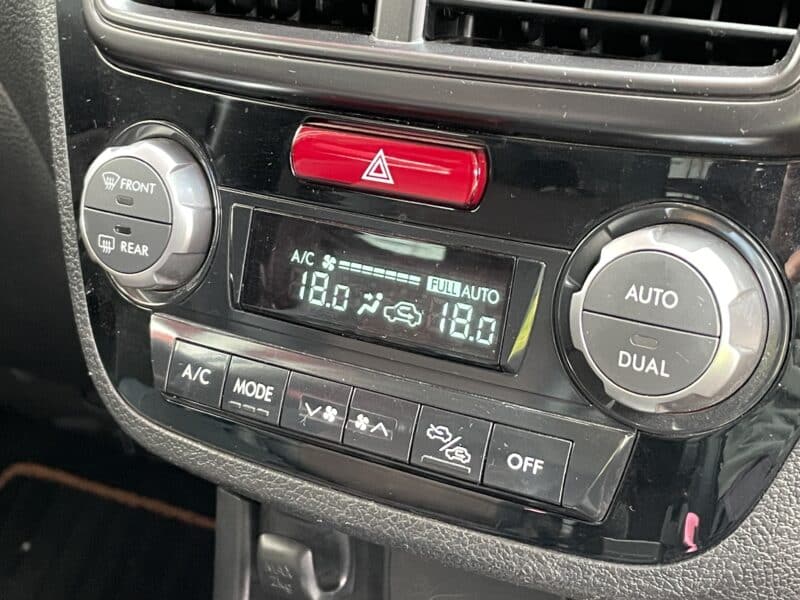 EXIGA エクシーガ クロスオーバー7 2.5i アイサイト【4WD】