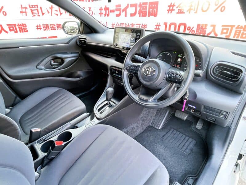 YARIS ヤリス ハイブリッドX 【総合評価優良車】