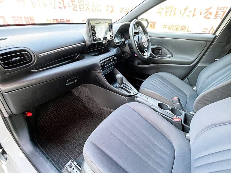 YARIS ヤリス ハイブリッドX 【総合評価優良車】