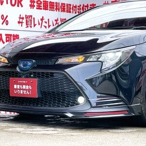 カローラツーリング　HV　G-X　4WD　【総合評価優良車】【カスタム】