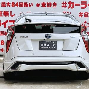 PRIUS プリウス　S【カスタム】