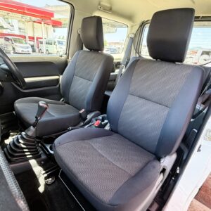Jimny　ジムニー　XG【４ＷＤ】【カスタム】★５ＭＴ・ターボ車★