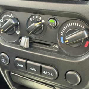Jimny　ジムニー　XG【４ＷＤ】【カスタム】★５ＭＴ・ターボ車★