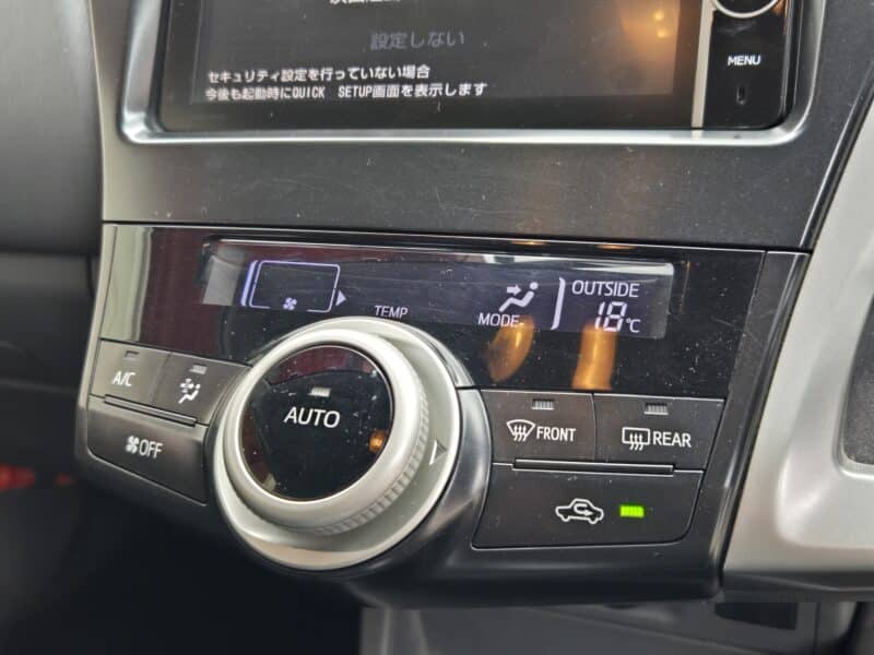 PRIUSα プリウスα Sツーリングセレクション 【総合評価優良車】